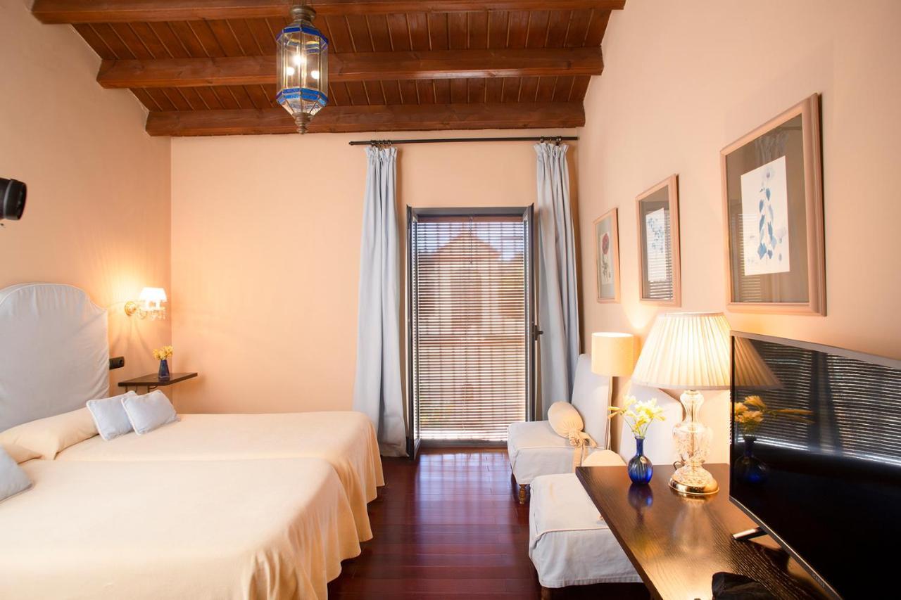 La Del Moro Hotel
